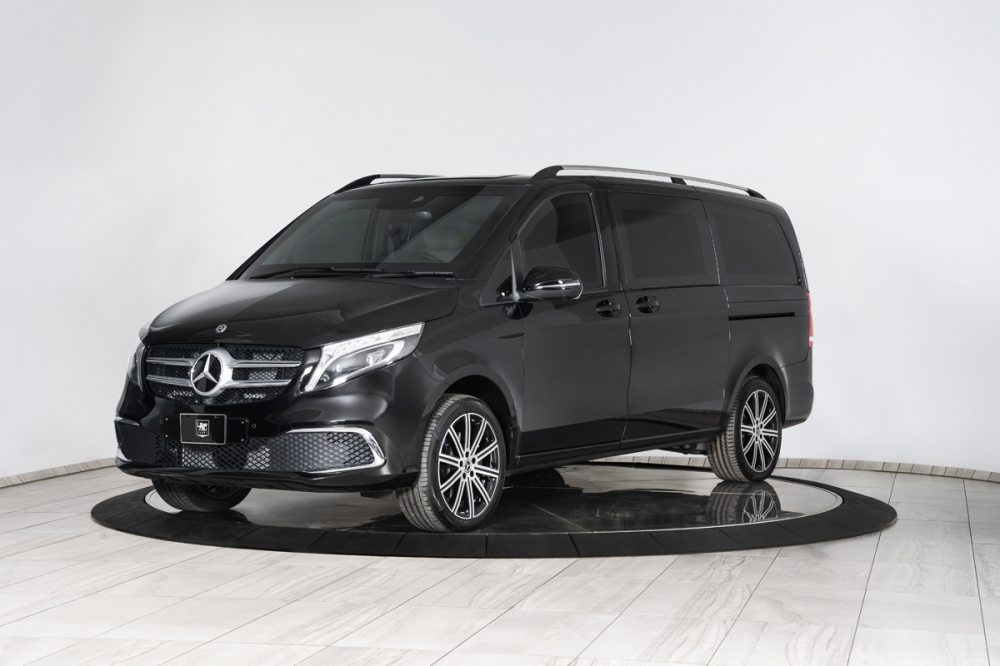 Ph&iacute;a trước của Inkas&nbsp;Mercedes-Benz V-Class