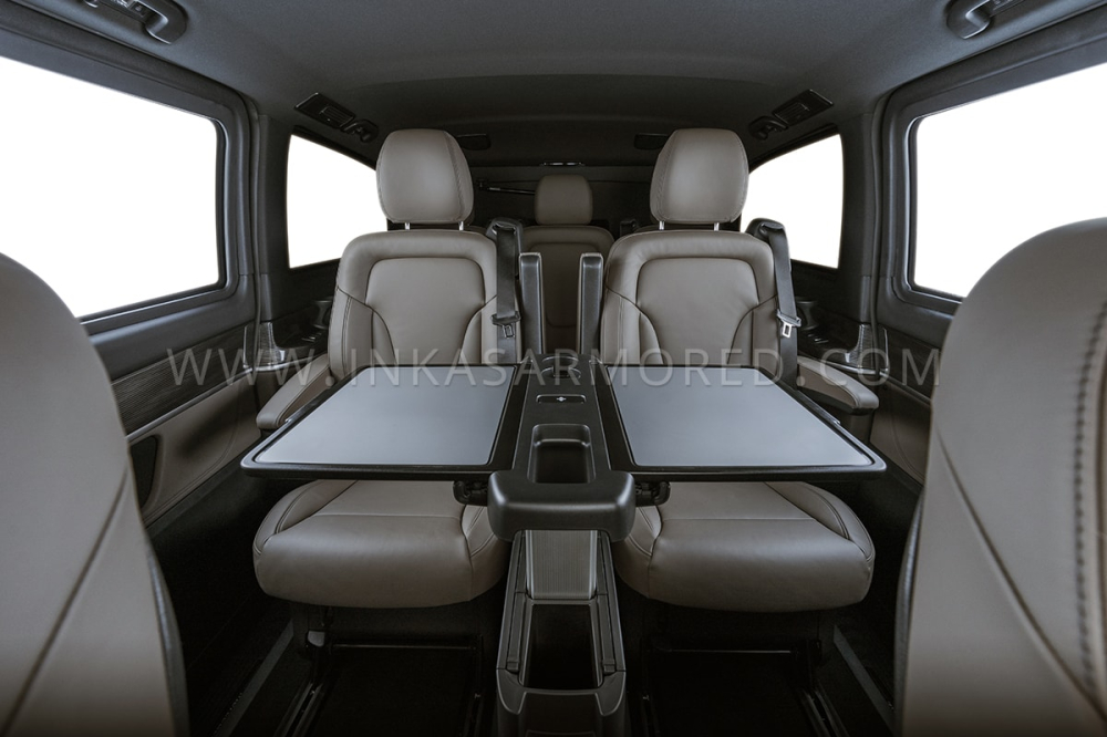 H&agrave;ng ghế thứ hai của&nbsp;Inkas&nbsp;Mercedes-Benz V-Class
