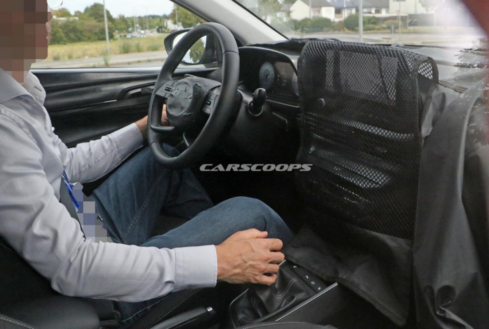 Nội thất b&ecirc;n trong Hyundai Bayon tr&ecirc;n đường thử
