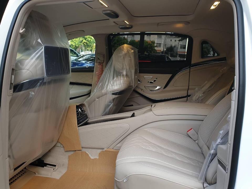 Cận cảnh nội thất chiếc xe si&ecirc;u sang Mercedes-Maybach S450 4Matic