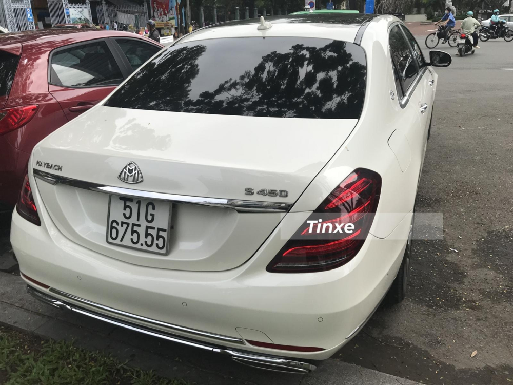 Mercedes-Maybach S450 4Matic của Phan Th&agrave;nh thuộc đời 2018