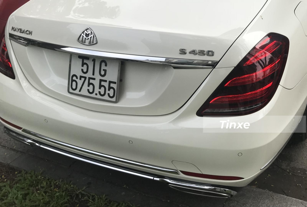 Biển số tam hoa 5 tr&ecirc;n chiếc xe si&ecirc;u sang Mercedes-Maybach S450 4Matic của Phan Th&agrave;nh