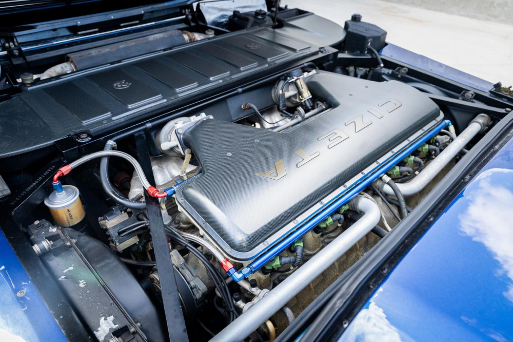 Động cơ của si&ecirc;u xe Cizeta V16T