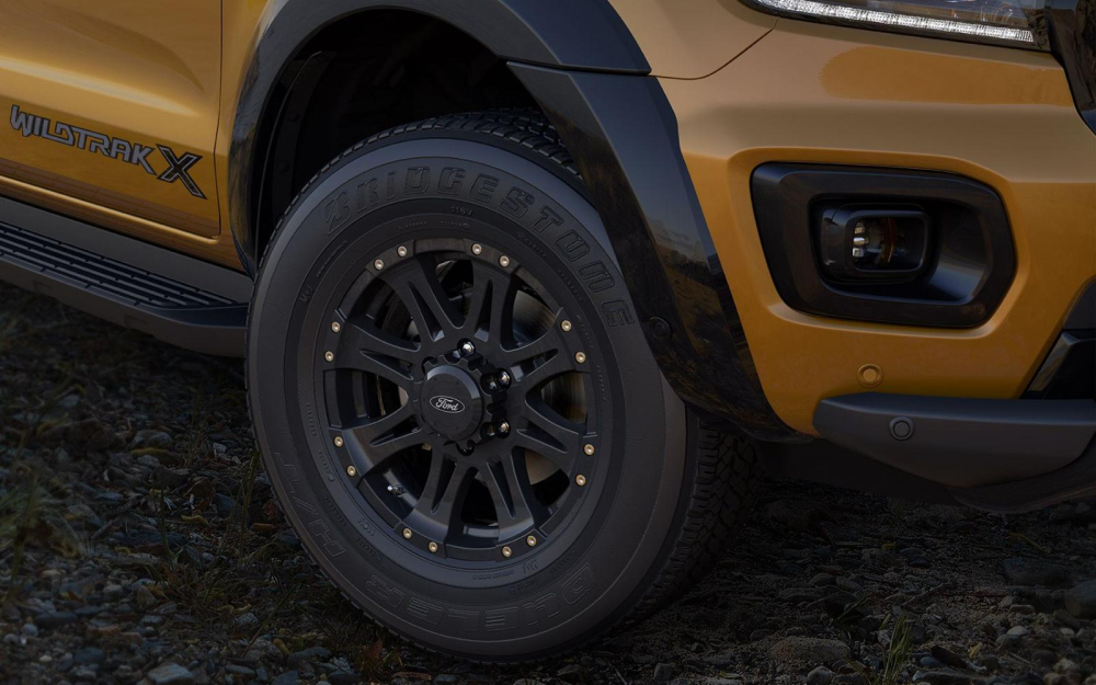 Ốp cua lốp và vành 18 inch của Ford Ranger Wildtrak X 2021