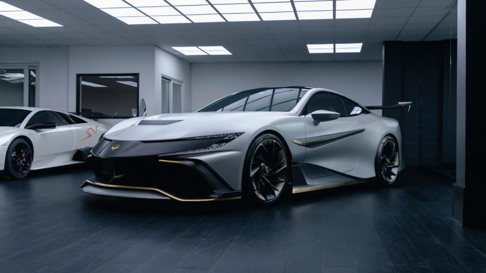 Ph&iacute;a trước của hypercar Naran