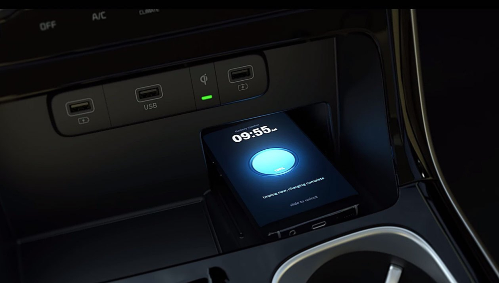Khay sạc điện thoại th&ocirc;ng minh của Kia Sedona mới