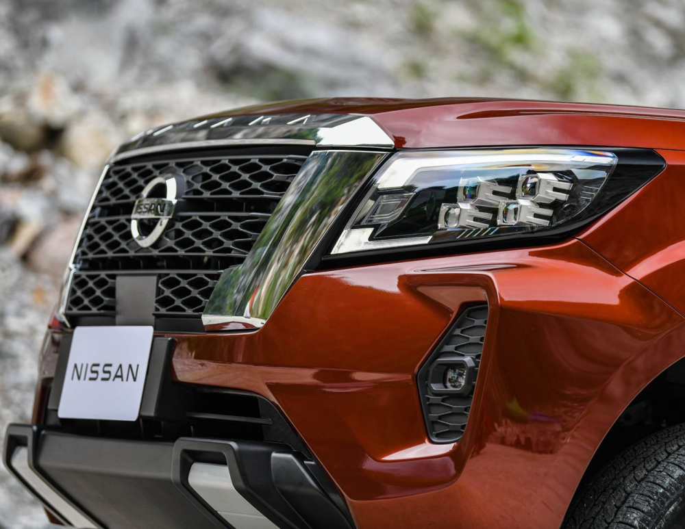Lưới tản nhiệt của Nissan Navara 2021