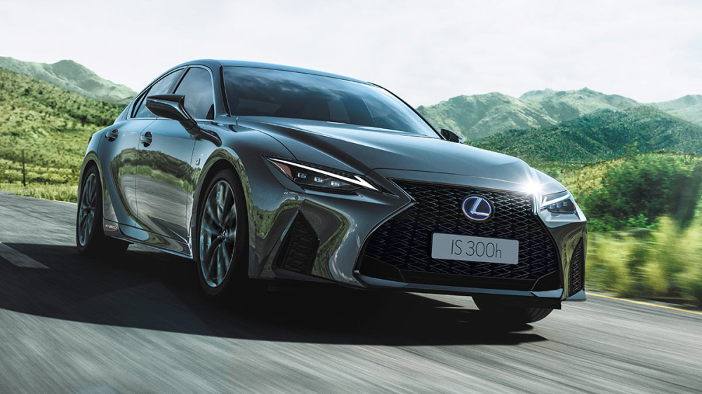 Lexus IS 2021 tại Th&aacute;i Lan chỉ c&oacute; hệ truyền động hybrid