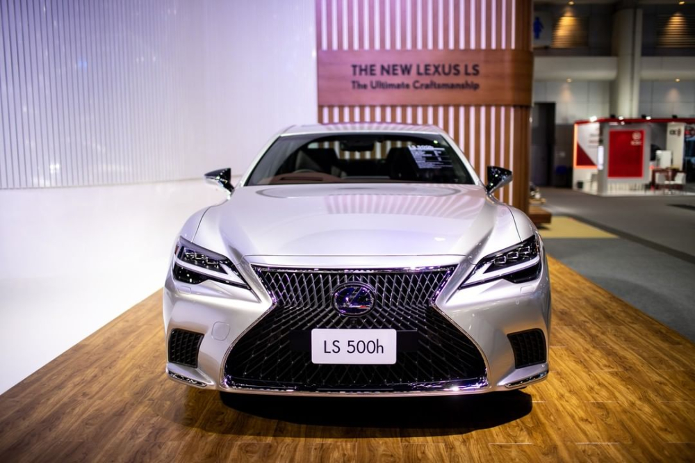 Lexus LS 2021 ra mắt tại Thái Lan
