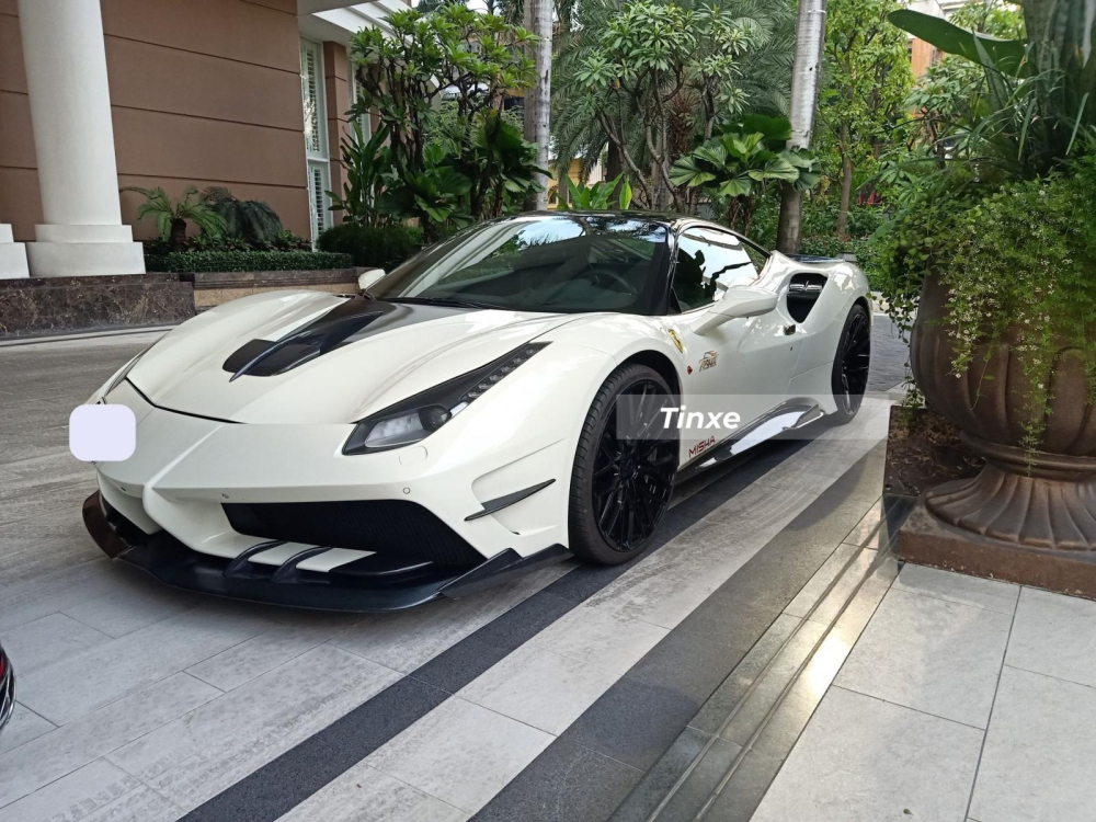 Diện mạo của si&ecirc;u xe Ferrari 488 GTB độ Misha Designs độc nhất Việt Nam