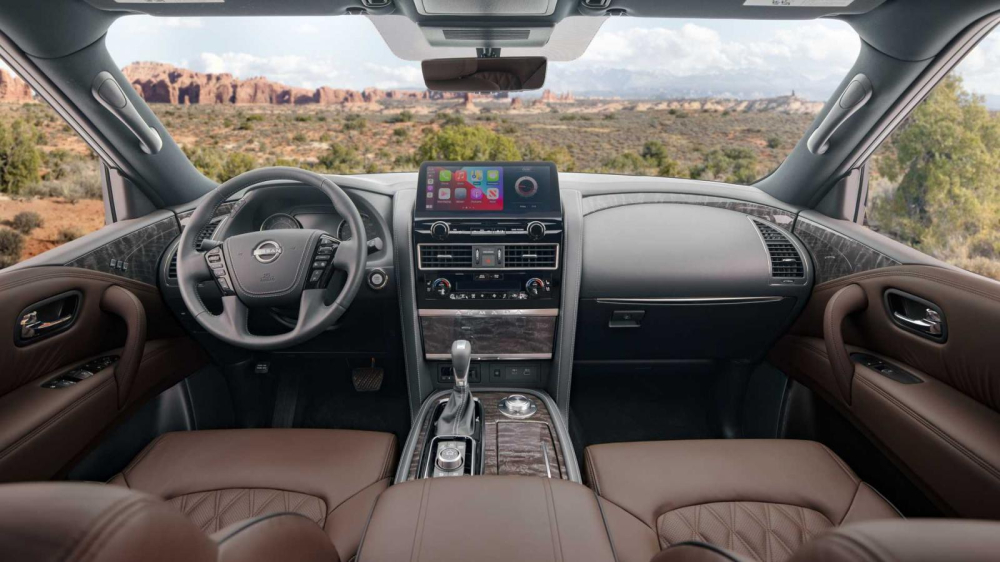 Nội thất b&ecirc;n trong Nissan Armada 2021