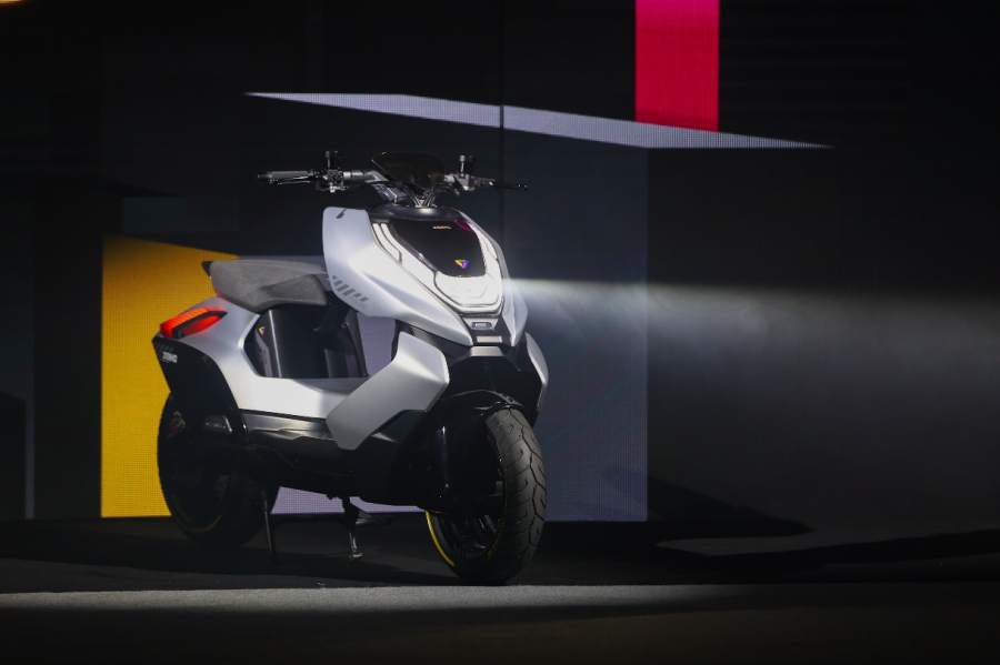 Concept xe điện Cyber mang d&aacute;ng vẻ tương lai tuyệt đẹp được ra mắt bởi CFMoto
