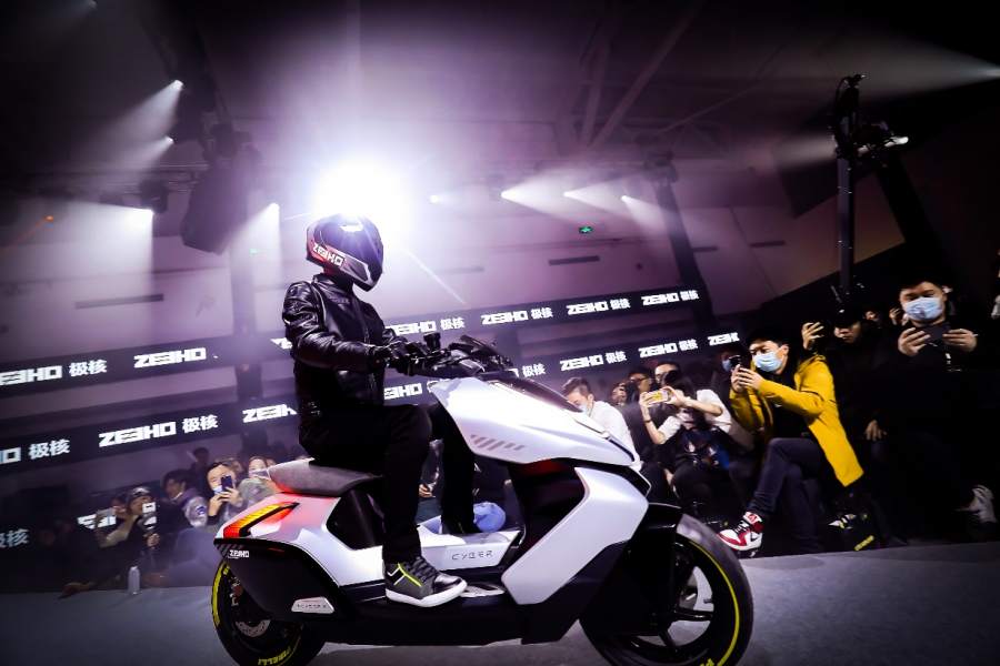 The Cyber Concept dưới c&aacute;i t&ecirc;n Zeeho - h&atilde;ng xe con ho&agrave;n to&agrave;n mới của CFMoto