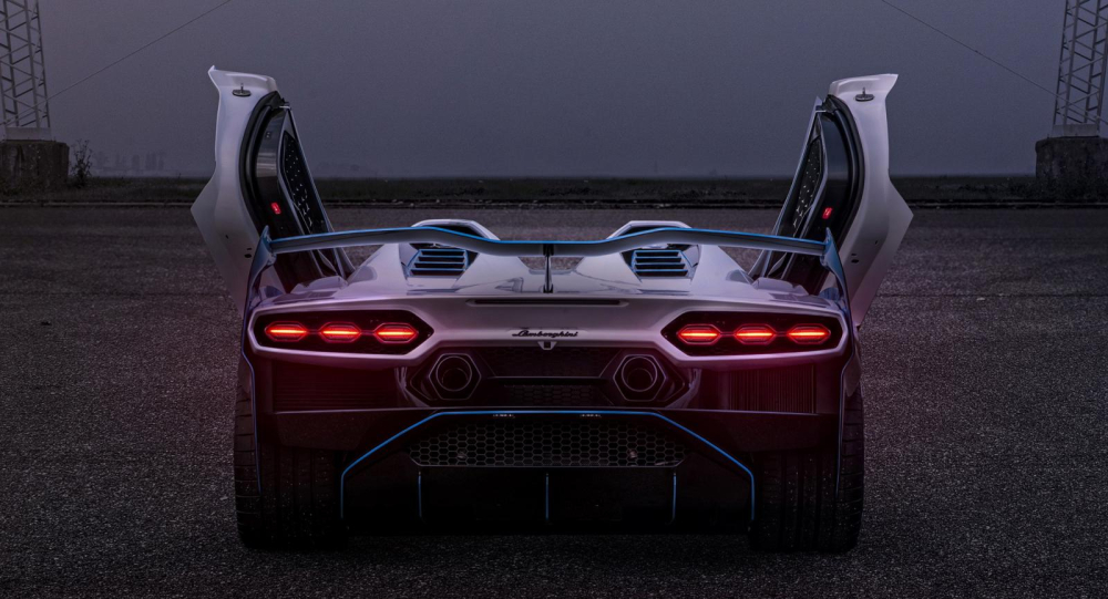 Lamborghini SC20 nhìn từ đằng sau Lamborghini SC20 nhìn từ đằng sau