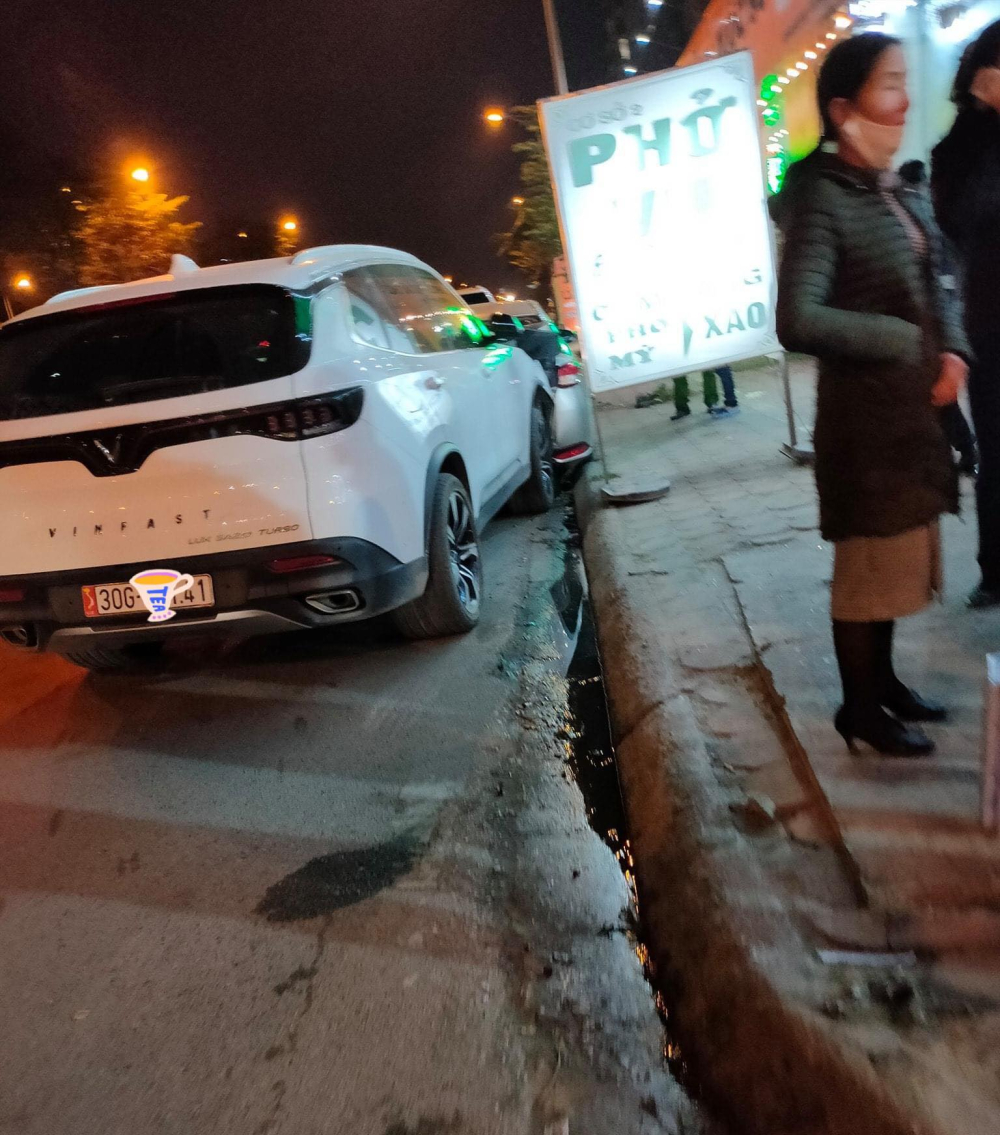 Hiện trường vụ tai nạn liên hoàn trên đường Võ Chí Công