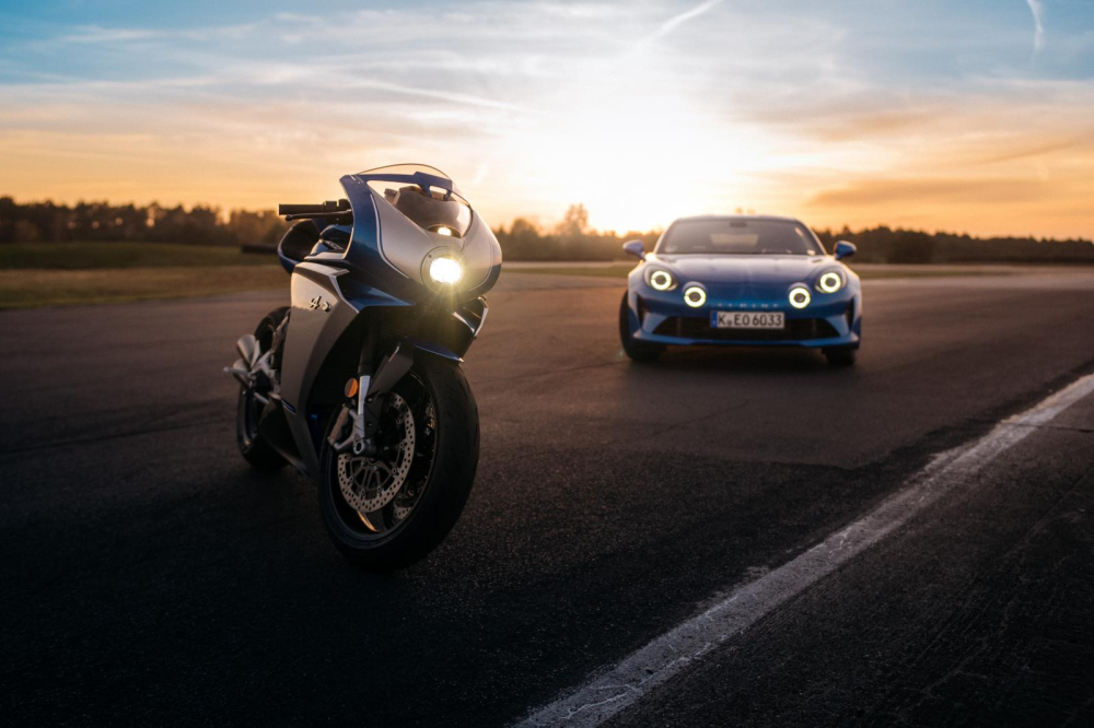 Toàn bộ 110 chiếc Superveloce Alpine đều đã có chủ chỉ sau vài giờ mở bán