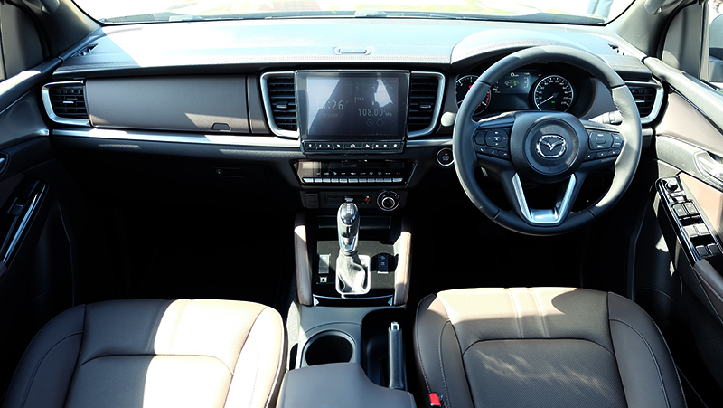 Nội thất của Mazda BT-50 2021