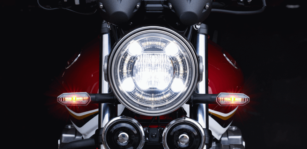 Hệ thống chiếu sáng trên Honda CB1300 Super Four và CB1300 Super Four SP