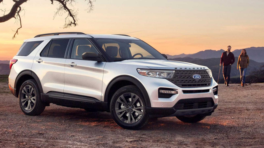 Ford Explorer bị triệu hồi tại thị trường Mỹ v&igrave; lỗi ở cao su ch&acirc;n m&aacute;y