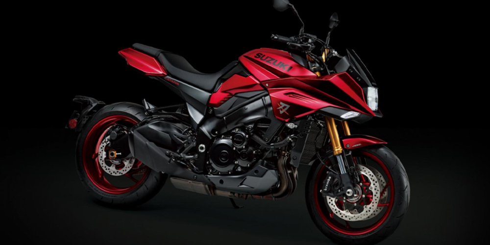 Phiên bản màu đỏ của Suzuki Katana được giới thiệu chỉ 100 chiếc trên toàn thế giới