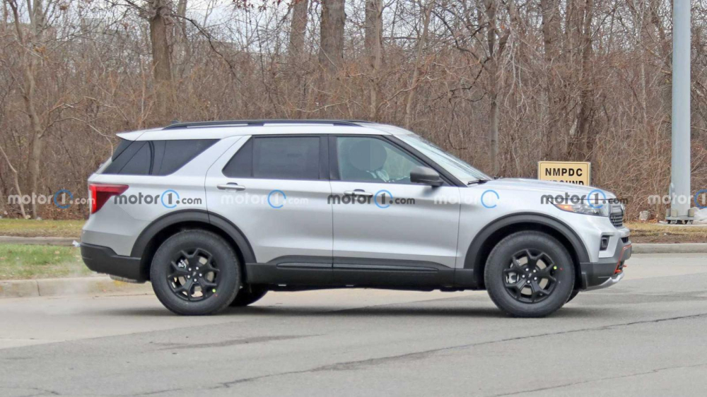 Ford Explorer Timberline 2022 có bộ vành mới và lốp cỡ lớn hơn