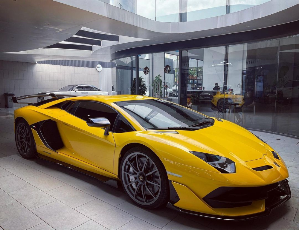 Si&ecirc;u xe Lamborghini Aventador SVJ giới hạn sản xuất 900 chiếc tr&ecirc;n thế giới