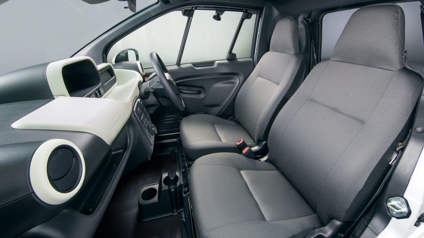 Toyota C+pod chỉ có 2 chỗ ngồi