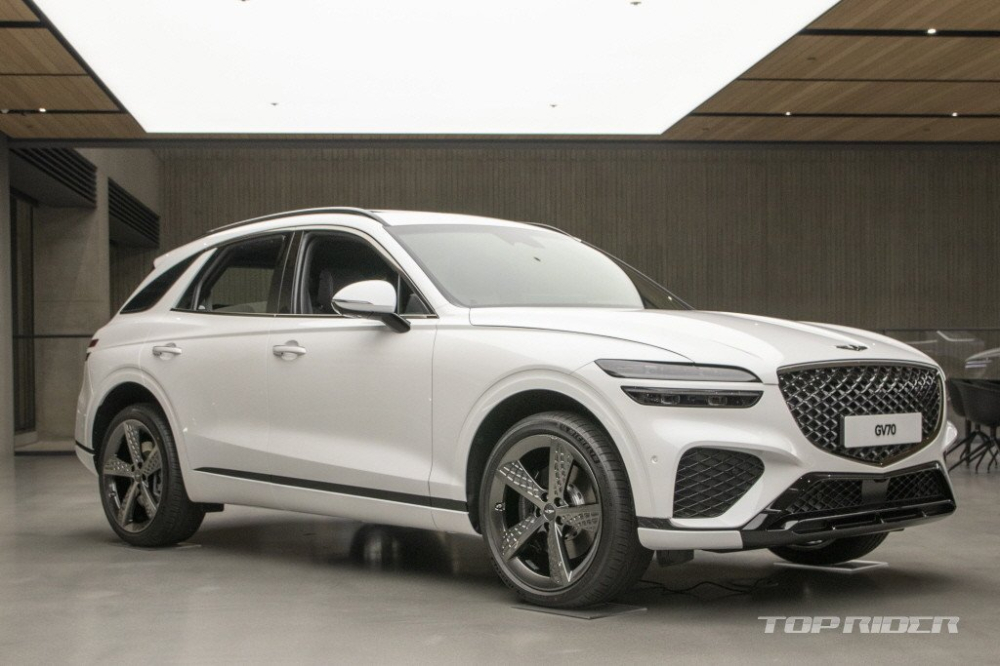 Genesis GV70 2021 có mở đầu khá thuận lợi tại Hàn Quốc