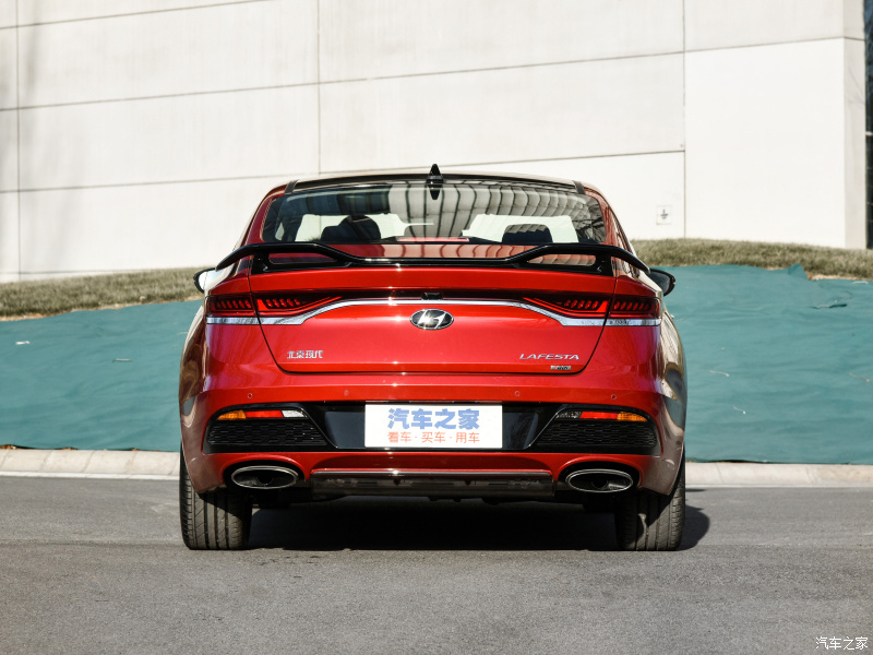 Hyundai Lafesta 2021 giờ chỉ còn 1 loại động cơ