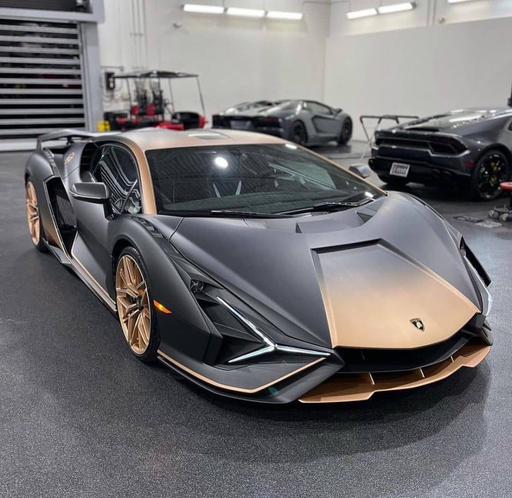 Hình ảnh chiếc siêu xe Lamborghini Sian của doanh nhân Mexico Hình ảnh chiếc siêu xe Lamborghini Sian của doanh nhân Mexico