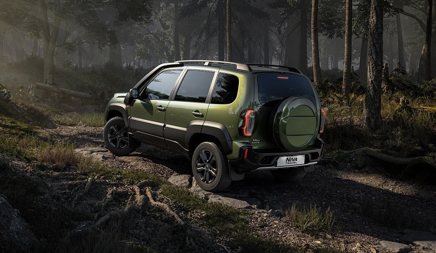 Người mua có thể trang bị thêm cả ống thở cho Lada Niva Travel 2021