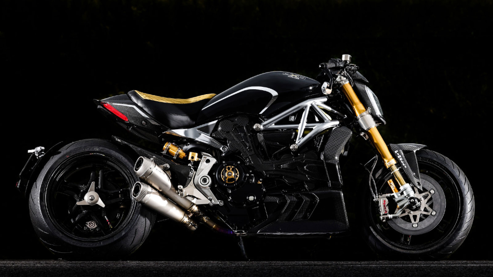 Bản độ tuyệt vời với kiểu d&aacute;ng ho&agrave;n to&agrave;n kh&aacute;c biệt d&agrave;nh cho Ducati X Diavel.