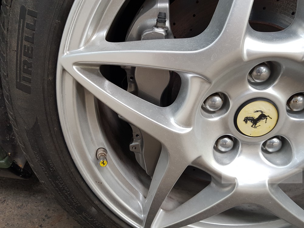 La-zăng si&ecirc;u xe Ferrari 599 GTB Fiorano từng của &ocirc;ng Đặng L&ecirc; Nguy&ecirc;n Vũ