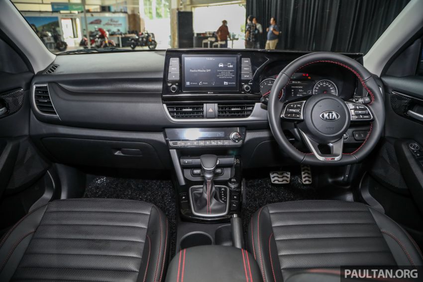 Nội thất của Kia Seltos 2021 bản GT Line