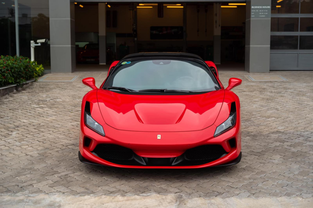 Cận cảnh diện mạo Ferrari F8 Tributo của Cường Cận cảnh diện mạo Ferrari F8 Tributo của Cường Đô-la