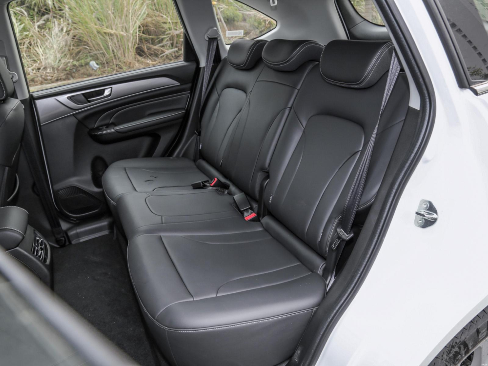 H&agrave;ng ghế sau&nbsp;của Haval M6 Plus 2021