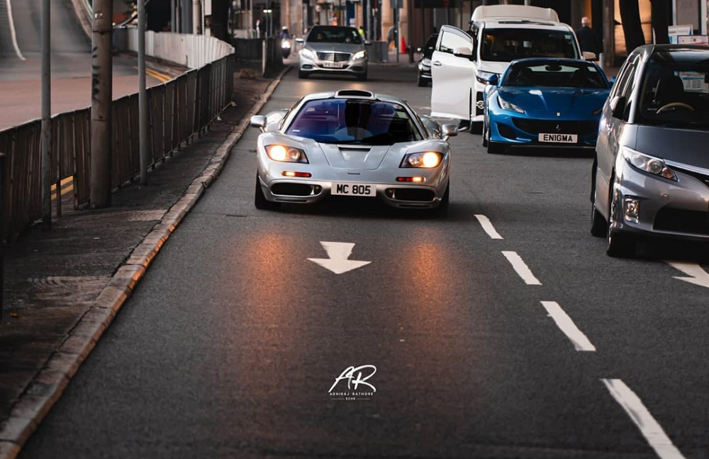 McLaren F1 c&oacute; gi&aacute; h&agrave;ng trăm tỷ đồng của đại gia Hồng K&ocirc;ng t&aacute;i xuất, khoang l&aacute;i 3 chỗ ngồi g&acirc;y th&uacute; vị