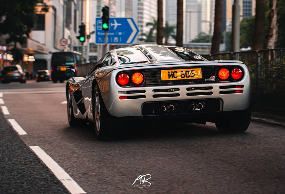 Chiếc McLaren F1 n&agrave;y được đăng k&yacute; biển số của Hồng K&ocirc;ng
