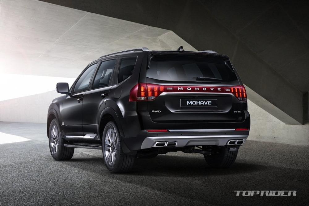 Kia Mohave 2021 còn có màn hình hiển thị thông tin kính lái 10 inch Kia Mohave 2021 còn có màn hình hiển thị thông tin kính lái 10 inch