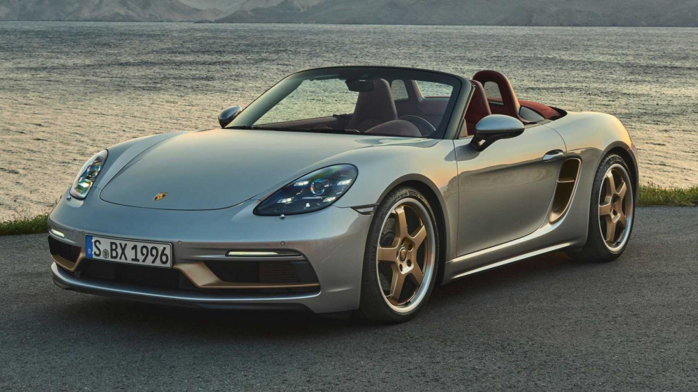 Ph&iacute;a trước của Porsche Boxster 25