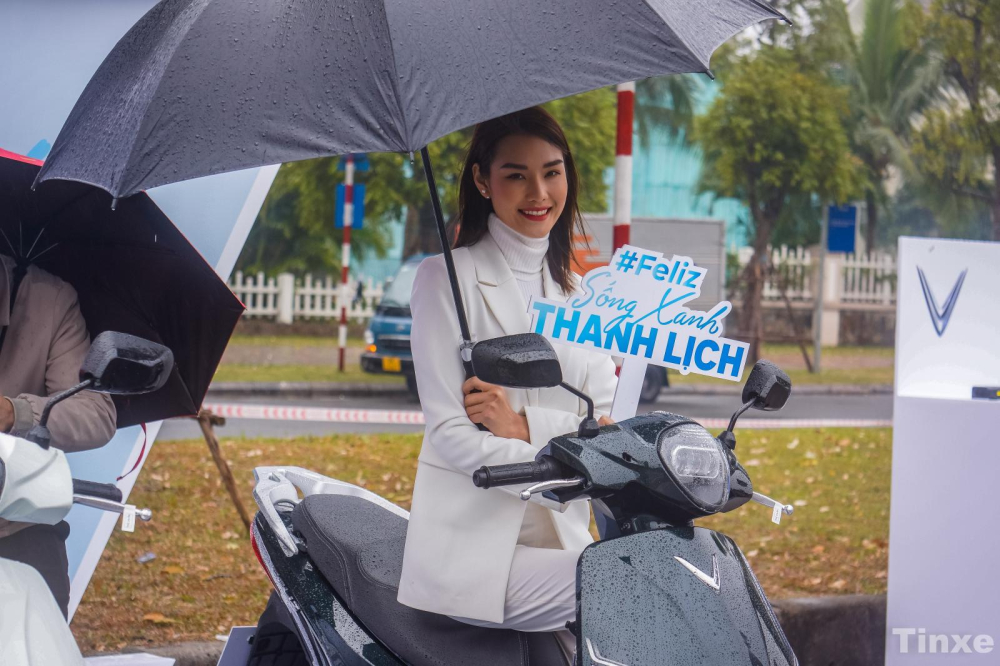 Vinfast chính thức ra mắt cặp đôi xe máy điện Vinfast Theon và Vinfast Feliz Vinfast chính thức ra mắt cặp đôi xe máy điện Vinfast Theon và Vinfast Feliz