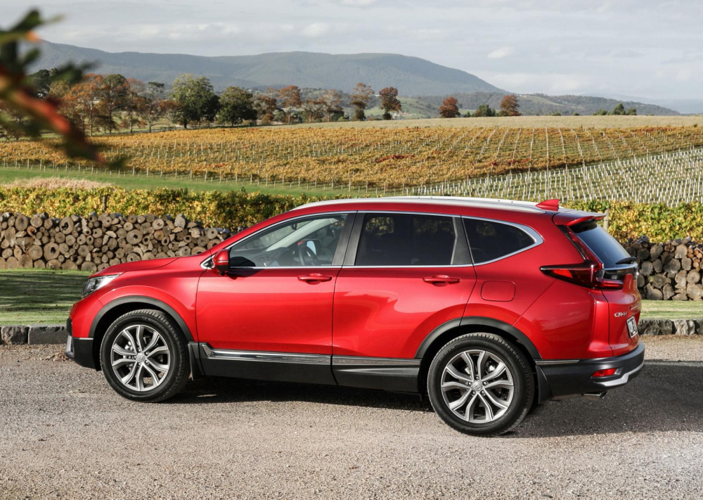 CR-V l&agrave; 1 trong 2 mẫu xe Honda lọt v&agrave;o danh s&aacute;ch