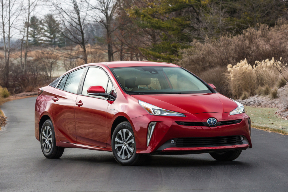 Toyota Prius l&agrave; mẫu xe được nhiều người Mỹ giữ lại d&ugrave;ng trong thời gian &iacute;t nhất 15 năm