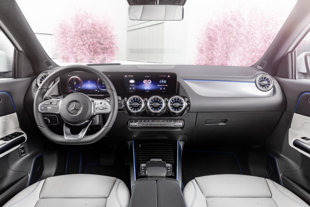 Nội thất b&ecirc;n trong Mercedes-Benz EQA