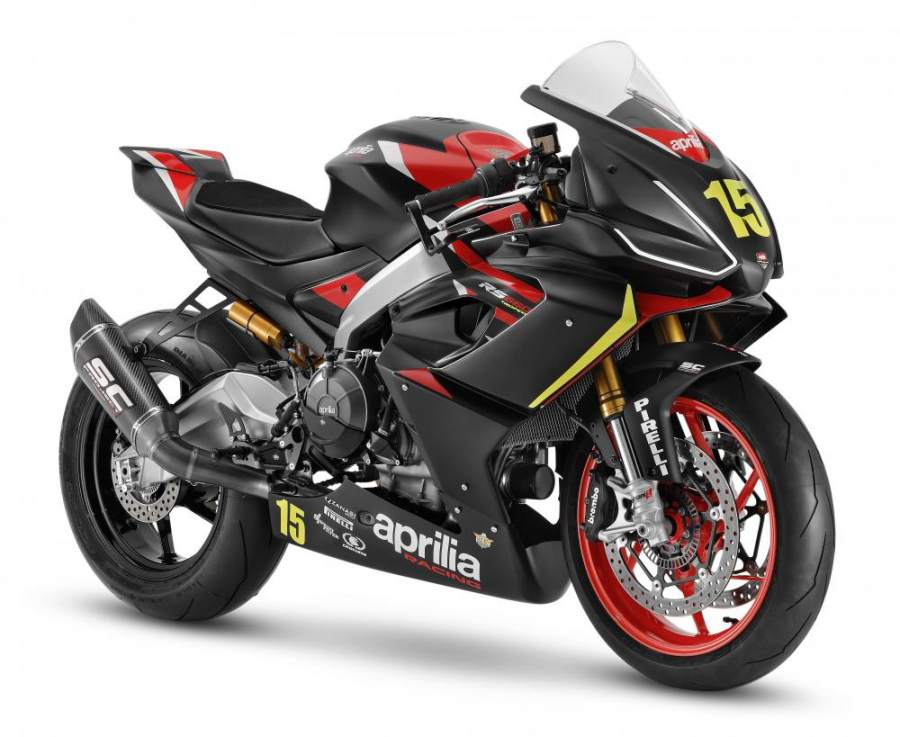 Mẫu xe đua sở hữu loạt trang bị khủng khiến giá bán lên tới hơn nửa tỷ đồng tại Châu Âu Mẫu xe đua sở hữu loạt trang bị khủng khiến giá bán lên tới hơn nửa tỷ đồng tại Châu Âu