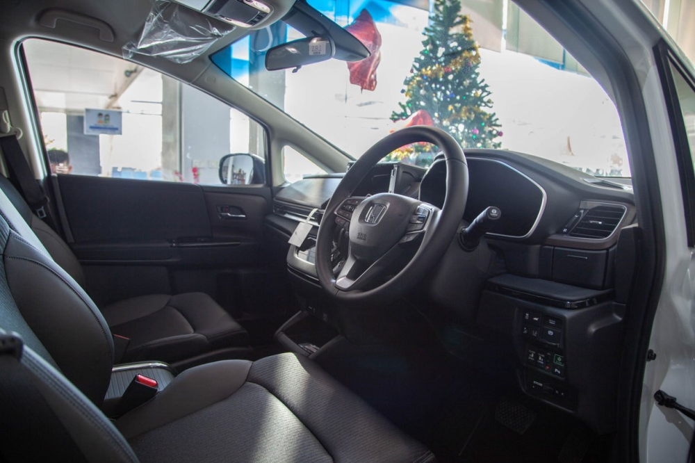 Nội thất b&ecirc;n trong Honda Odyssey 2021 tại Th&aacute;i Lan