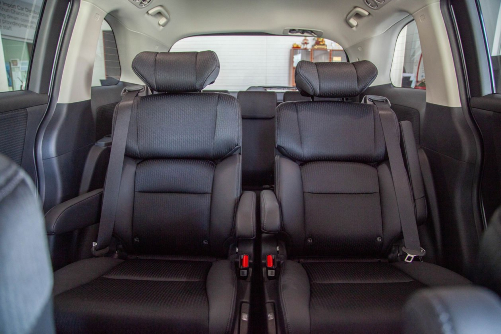 2 ghế thương gia ở giữa của Honda Odyssey 2021