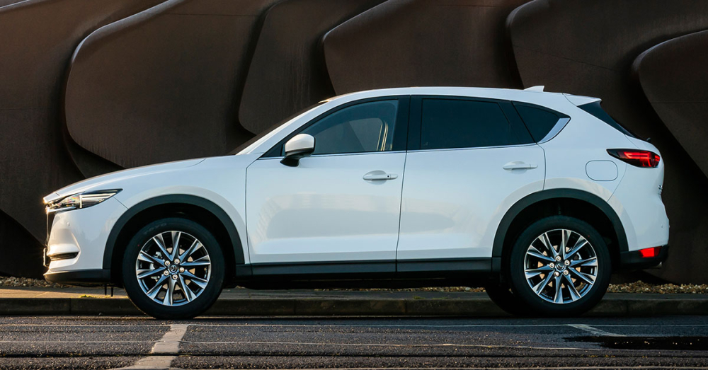 Mazda CX-5 2021 c&oacute; 4 t&ugrave;y chọn động cơ