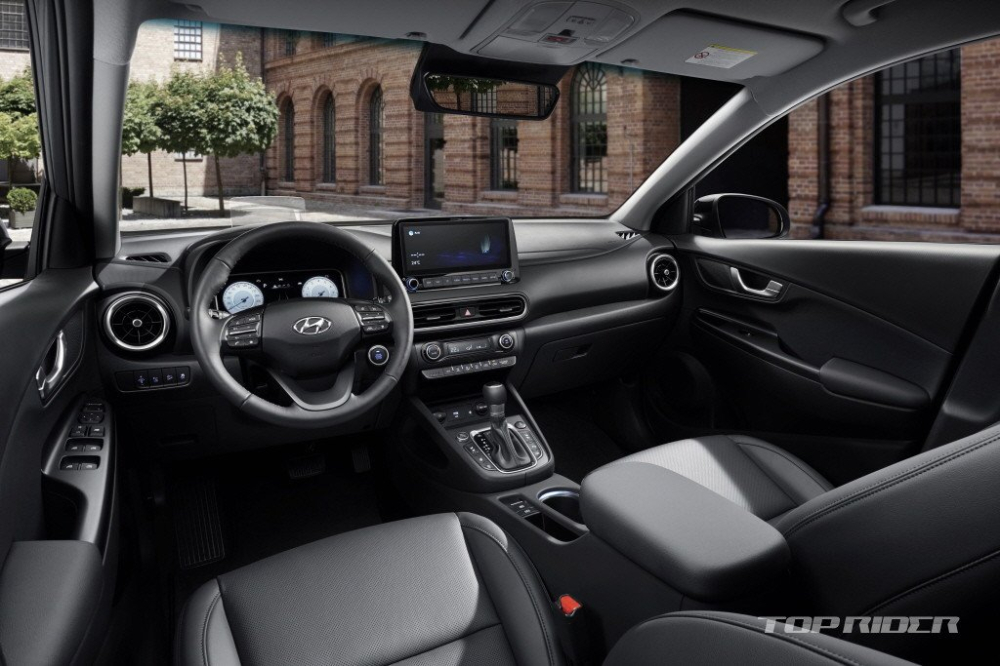 Nội thất b&ecirc;n trong Hyundai Kona 2021