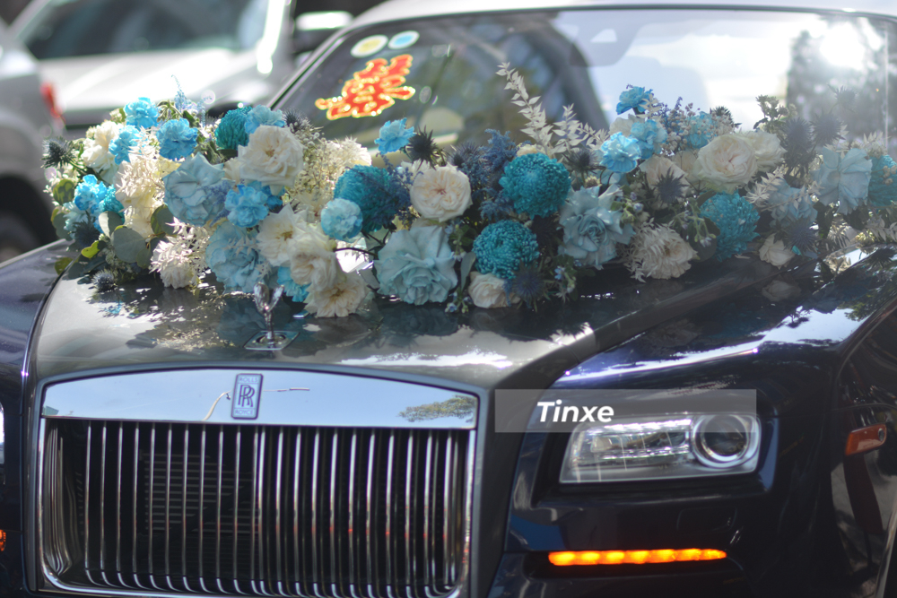 Rolls-Royce Wraith l&agrave; lựa chọn trong lễ ăn hỏi v&agrave; rước d&acirc;u của Phan Th&agrave;nh c&ugrave;ng với Xu&acirc;n Thảo